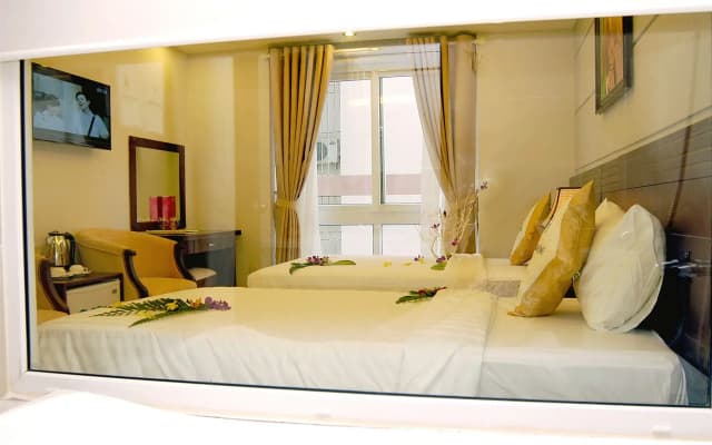 Nam Hung Hotel Nha Trang - photo 5