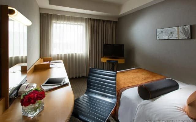 ANA Crowne Plaza Osaka - photo 4