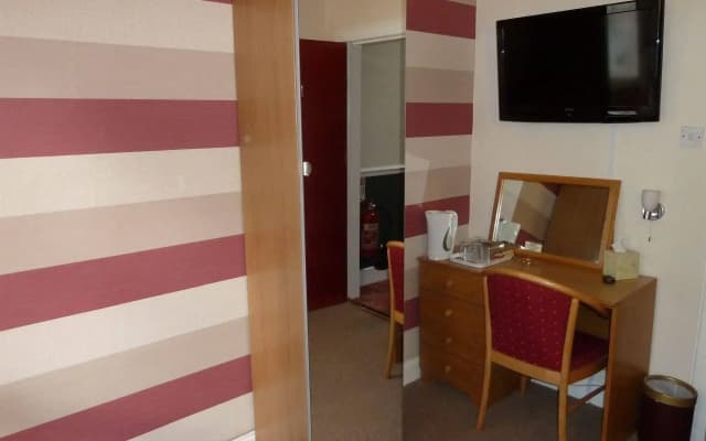 Broughton Hotel - photo 4
