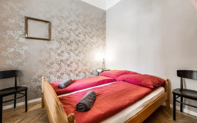 BERTA - 4 Bedrooms, 3 Baths - photo 3