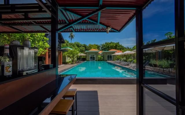 Sky Hip Resort - photo 2