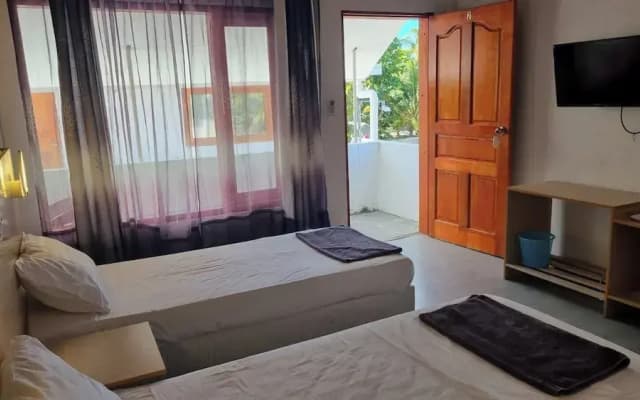 Avanti Surf & Stay - photo 4