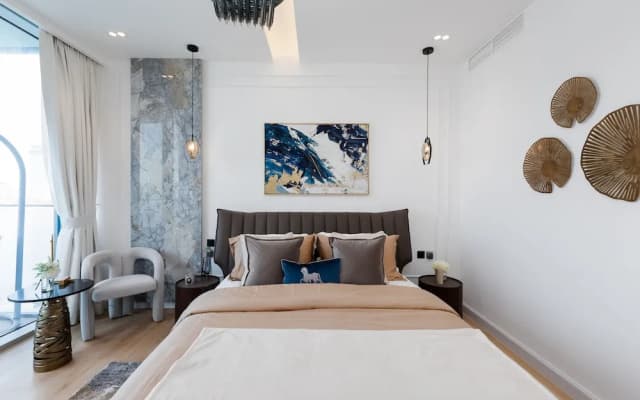 Premium 2BR Emaar Beachfront w Beach Access - photo 4