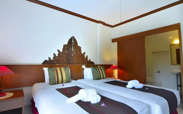 Patong Palace Hotel - photo 3