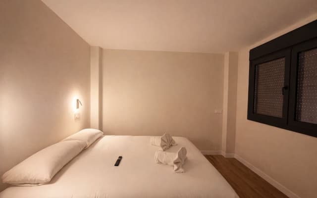 Hostal Bernabeu 2 - photo 5