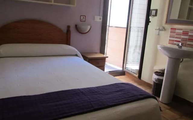 Pension Alamar - photo 2
