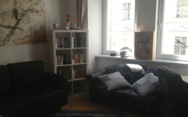 Designer Apartment In City Centre - photo 4