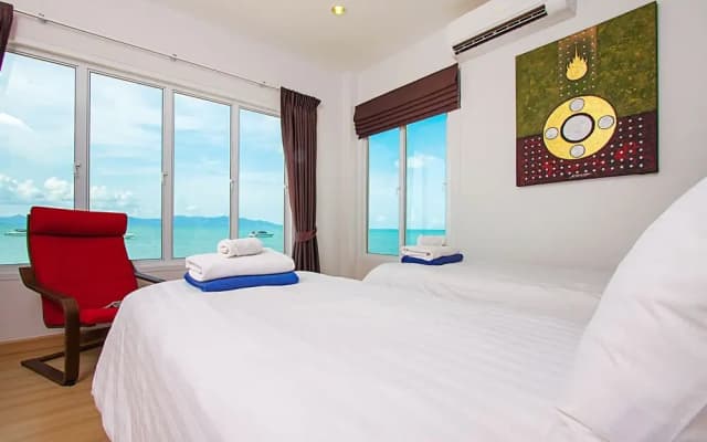 Interstellar Beachfront Villa A - photo 3