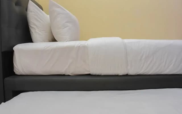 Comfort And Homey 2Br At Green Pramuka City Apartment - photo 3