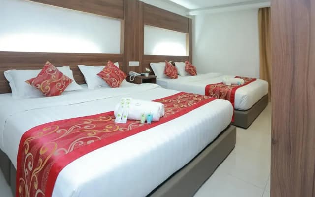 Bitz Bintang Hotel - photo 5