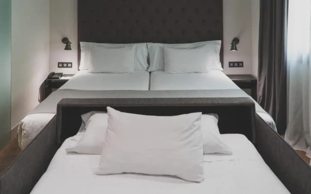 Hotel Zenit Abeba - photo 4