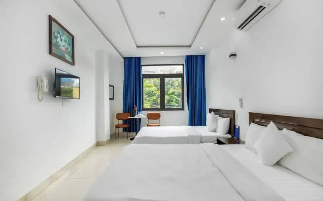 Saluton Hotel - photo 3