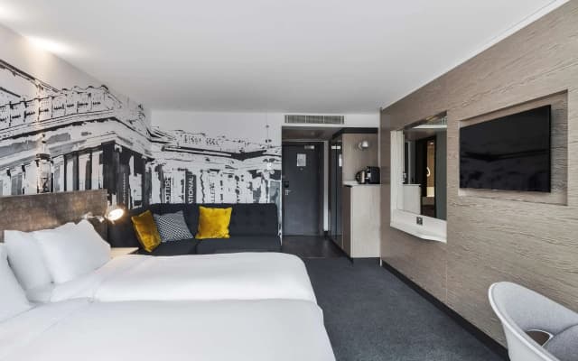Radisson Blu Hotel, Edinburgh City Centre - photo 4