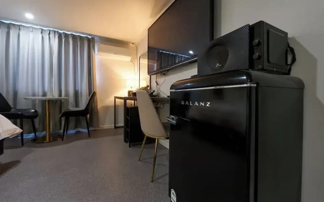 Hotel Chloe - photo 4