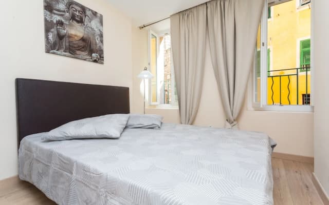 The Napoleon 2-BR Old Town - Terrace - photo 5