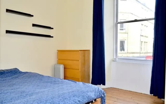 Bright & Spacious 1BD Apartment in Edinburgh - photo 4