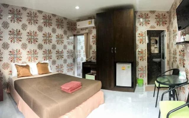 Sirikul Mansion - photo 4