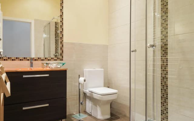 Callao Apartment II 4BR 3BT - photo 5