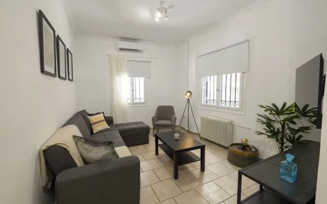 Phaedrus Living: Athens Studios Angel - photo 2