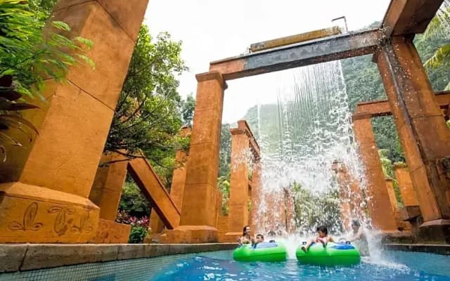 Ipoh Sunway Onsen Themepark Suite  6-11pax 2parkin - photo 2
