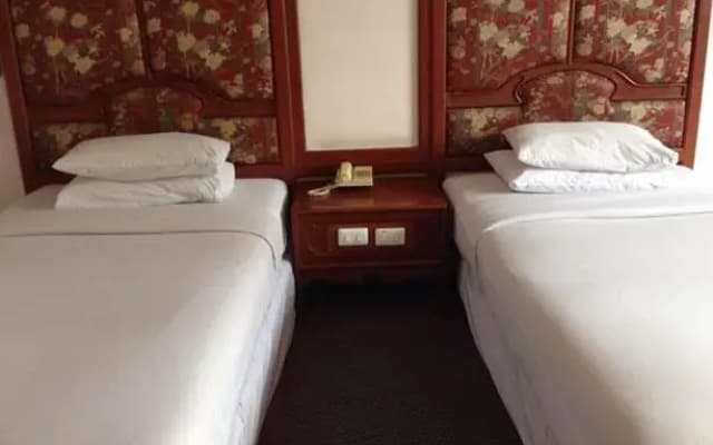 Diamond River Ping Petch-Ngam Hotel - photo 4