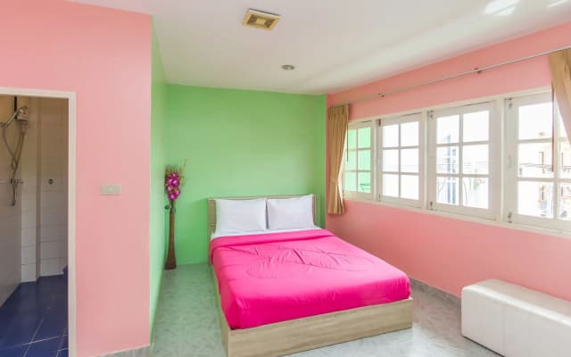 Aree 's House - photo 5