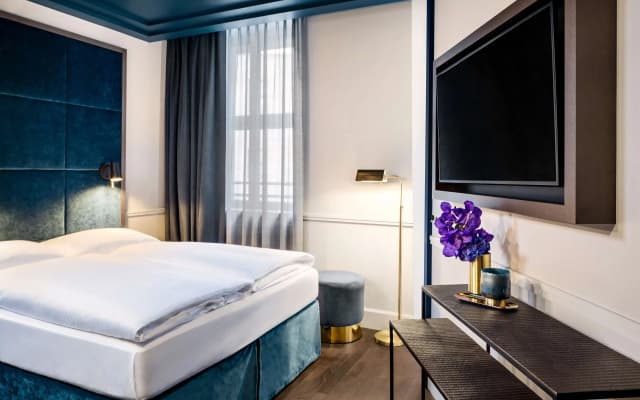 Hotel AMO by AMANO Friedrichstraße - photo 3