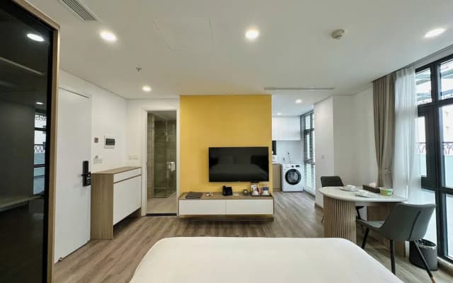 GEM Hotel & Residence - photo 2