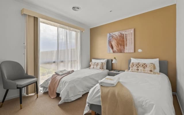 StayAU Stunning 4BRHouse Berwick - photo 5