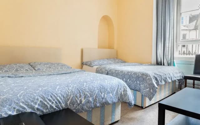 Centre Townhouse - photo 4