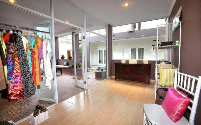 Rumah Una Hotel - photo 2