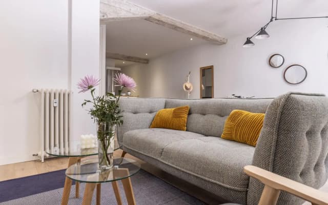 Modern & Chic 2BR/2BA apartment in trendy Chueca - photo 2