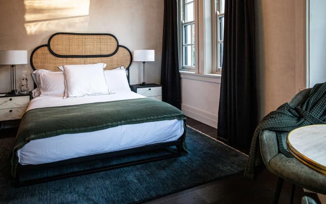The Strand Hotel - photo 4