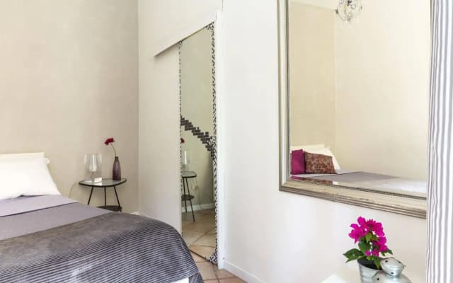 Santonofrio Apartments - photo 5