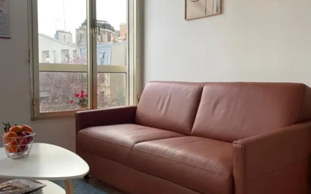 Sweet house in Paris - photo 2