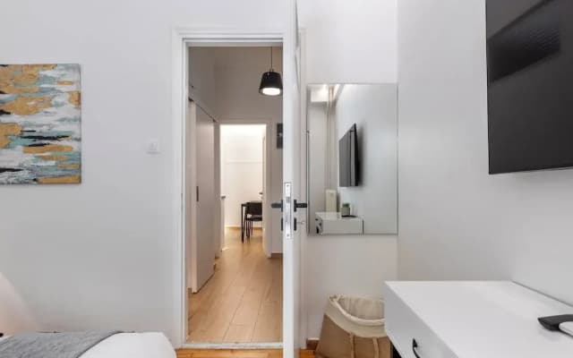 Viora Stunning Deluxe Studio in Athens - photo 3