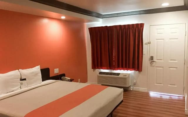 Bella Suites - photo 4