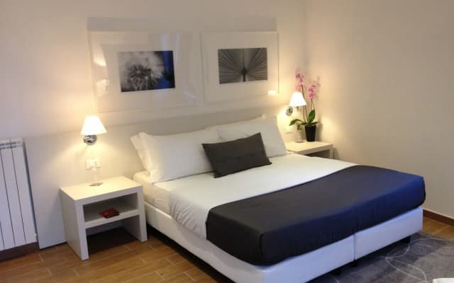 Rest Guesthouse - photo 2