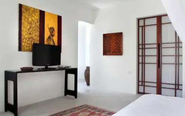 Villa Mutiara Putih - photo 4