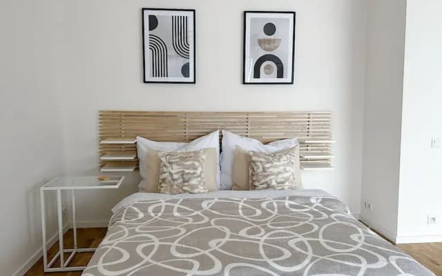 Spacious Work-focused Apartments in Prague 3 - photo 2