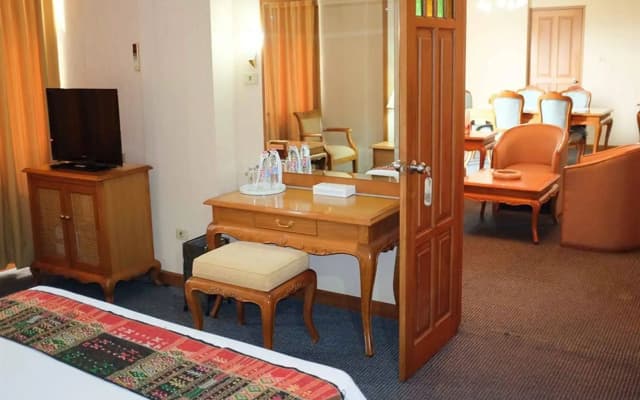 Hotel Marcopolo Jakarta - photo 3