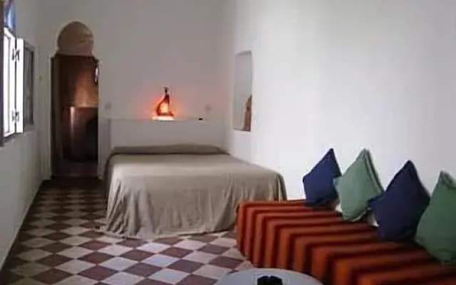 Riad Johana - photo 2