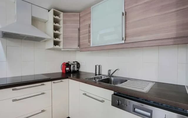 Spacious Apartment - 2br/6p - Musee de La Poste - photo 2
