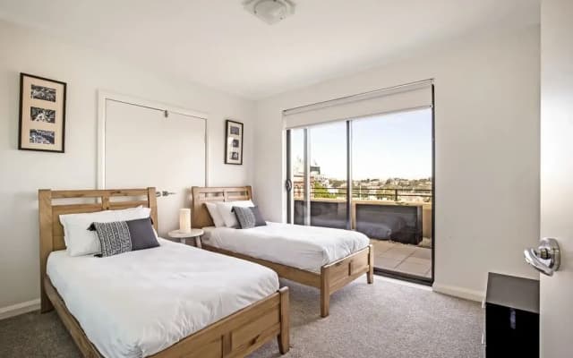 Pyrmont Harbour View Penthouse - photo 4