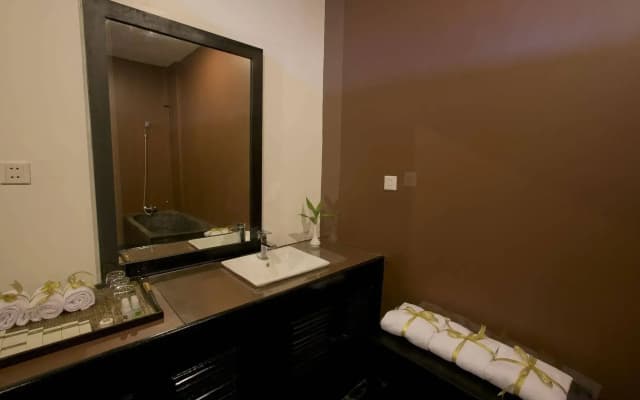 Suon Angkor Boutique - photo 4