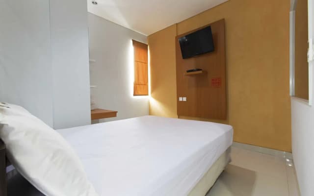 Wisma 9 by RedDoorz - photo 2