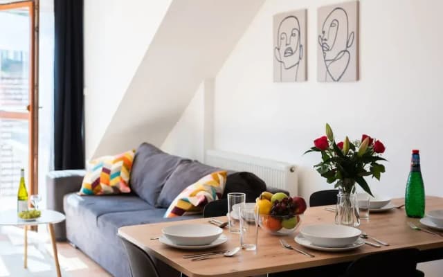 Modern apartment on Graficka - photo 3