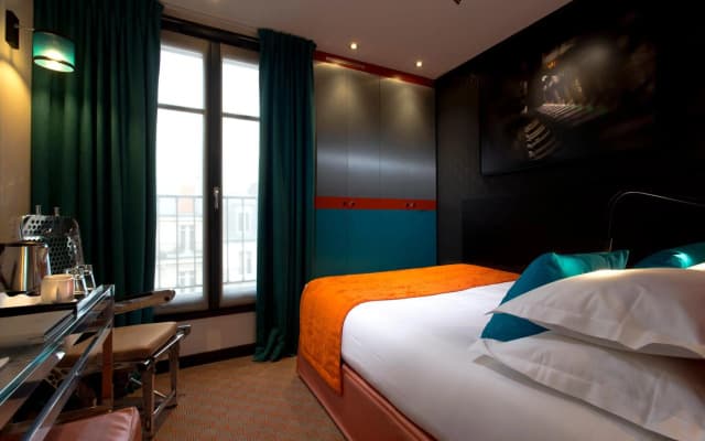 Hotel Atmospheres - photo 2