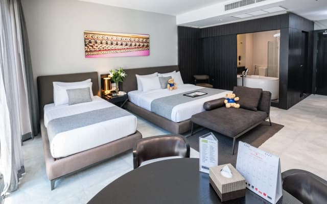 S Ratchada Leisure Hotel - photo 5
