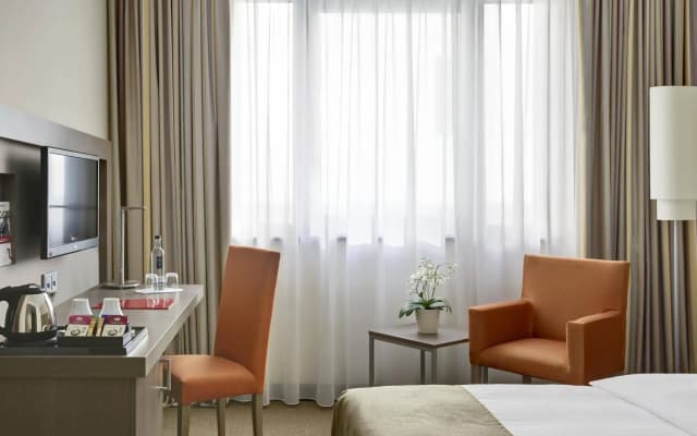 IntercityHotel Berlin Hauptbahnhof - photo 5